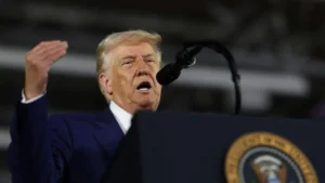 Trump Launches Midterm Campaign in Key Red States