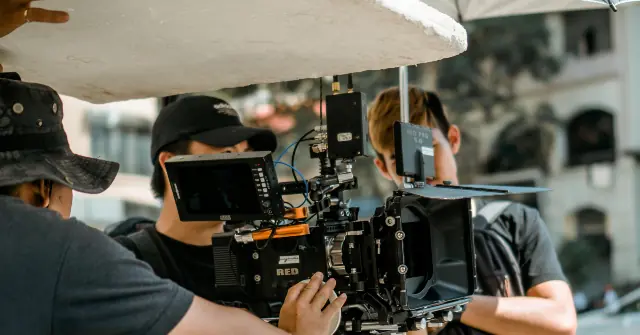 Lawmakers Push 20-30% Tax Breaks to Boost U.S. Film Industry